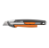 FK1027227 Fiskars CarbonMax afbreekmes 18 mm Kan snel en gemakkelijk vanaf de voorkant worden gevuld, zonder losse onderdelen.
Met geïntegreerd afbreekmechanisme dat oude mesjes afbreekt en opvangt.
Inclusief 1 CarbonMax afbreekmes van 18 mm, dat 24x langer meegaat dan standaardmessen.
Ergonomische handgreep met SoftGrip™ en dynamisch gripontwerp voor dagelijks comfort en controle.
Metalen behuizing voor optimale balans en duurzaamheid en uiteinde van versterkt metaal voor betrouwbare weerstand tegen klappen en vallen. Fiskars 1027227 afbreekmes